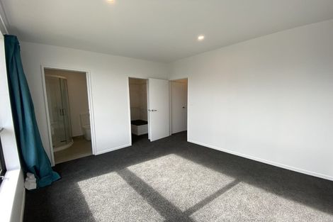 Photo of property in 62u4 Spenmoor Street, Newlands, Wellington, 6037