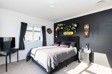 Photo of property in 8 Fernleigh Street, Kerepehi, Paeroa, 3671