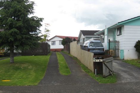 Photo of property in 1/7 Mon Desir Place, Manurewa, Auckland, 2102