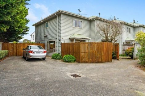Photo of property in 8 Waldie Grove, Avalon, Lower Hutt, 5011