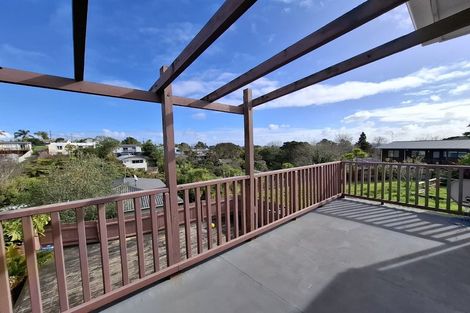 Photo of property in 1/23 Drome View Place, Beach Haven, Auckland, 0626