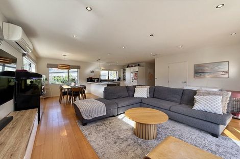 Photo of property in 250a Fergusson Drive, Heretaunga, Upper Hutt, 5018