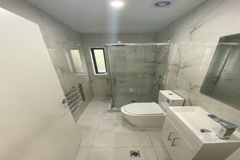 Photo of property in 122a Cargill Street, Papakura, 2110