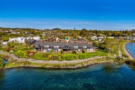 Photo of property in 287 Lake Terrace, Two Mile Bay, Taupo, 3330