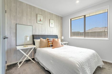 Photo of property in 6 Tavarnya Way, Patumahoe, Pukekohe, 2679