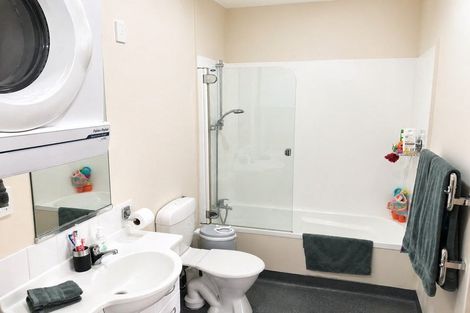 Photo of property in Luxford Villas, 201/72 Herald Street, Berhampore, Wellington, 6023