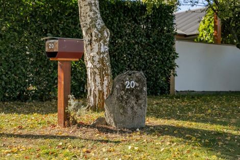 Photo of property in 20 Sylvan Street, Lake Hayes, Queenstown, 9304