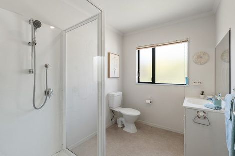 Photo of property in Redwood Village, 15/42 Main Road, Tawa, Wellington, 5028