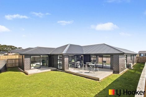 Photo of property in 9 Booker Drive, Tuakau, 2121