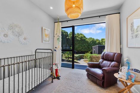 Photo of property in 28 Capriole Crescent, Kingseat, Papakura, 2580
