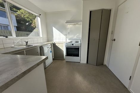 Photo of property in 7a Tralee Place, Johnsonville, Wellington, 6037