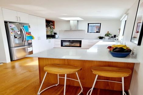 Photo of property in 112a Freyberg Street, Lyall Bay, Wellington, 6022