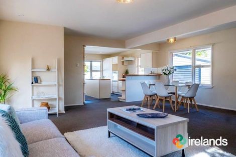 Photo of property in 147 Wairakei Road, Bryndwr, Christchurch, 8053