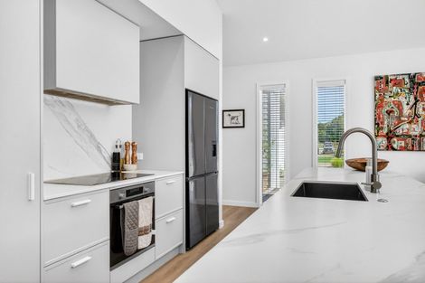 Photo of property in 38 Orchard Road, Greytown, 5712