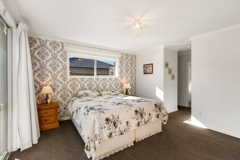 Photo of property in 8 Austral Place, Cromwell, 9310