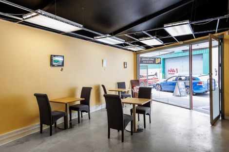 Photo of property in 124/126 Commerce Street, Frankton, Hamilton, 3204