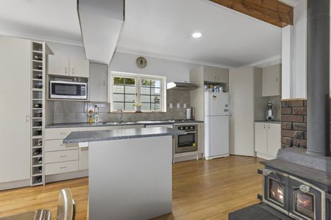 Photo of property in 1 Williams Place, Fairfield, Hamilton, 3214