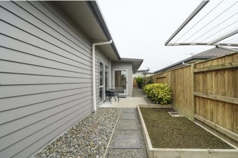 Photo of property in 48 Ward Street, Palmerston North, 4410