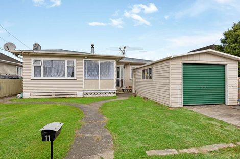 Photo of property in 11 Russell Road, Wainuiomata, Lower Hutt, 5014