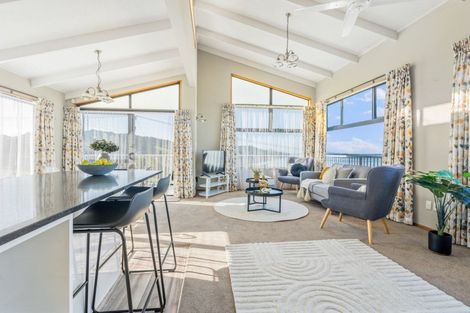 Photo of property in 8 Harbour View Road, Onerahi, Whangarei, 0110