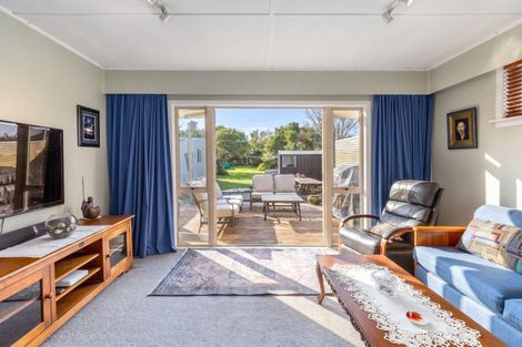 Photo of property in 91 Brandon Street, Featherston, 5710