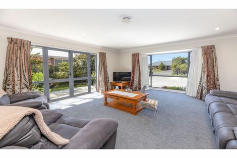 Photo of property in 67 Robert Coup Road, Kaiapoi, 7630