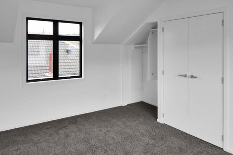 Photo of property in 1a Raymond Terrace, Fairfield, Lower Hutt, 5011
