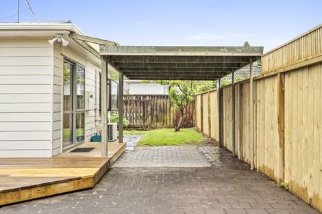 Photo of property in 3 Gordon Street, Hillcrest, Hamilton, 3216