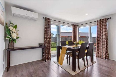 Photo of property in 3 Liberation Road, Papakura, 2110