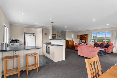 Photo of property in 12 Weka Street, Mangawhai, 0505