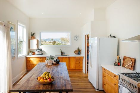 Photo of property in 2114 State Highway 56, Longburn, Palmerston North, 4477