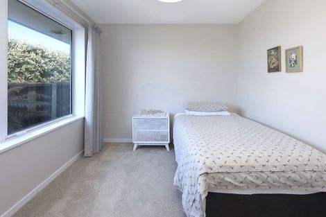 Photo of property in 35 Delph Street, Avonhead, Christchurch, 8042