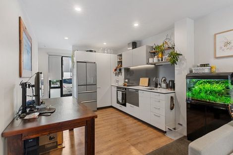 Photo of property in 9/30 Frederick Street, Waltham, Christchurch, 8011