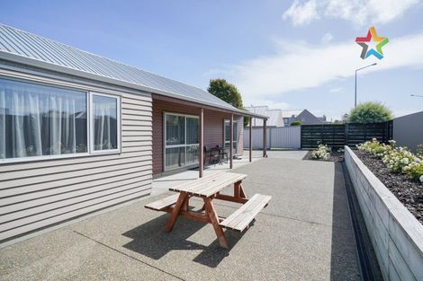 Photo of property in 8a-d Tay Street, Turnbull Thomson Park, Invercargill, 9810