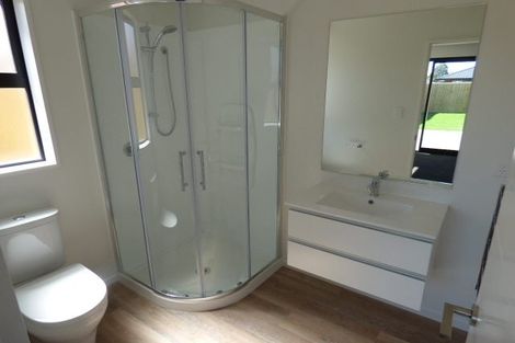 Photo of property in 10 Tara Crescent, Woodend, 7610