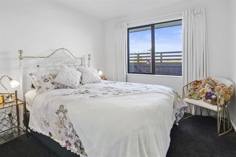 Photo of property in 21 Goldie Drive, Rangiora, 7400