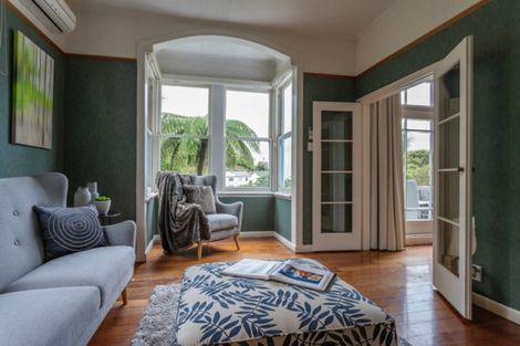 Photo of property in 17 Crieff Street, Northland, Wellington, 6012