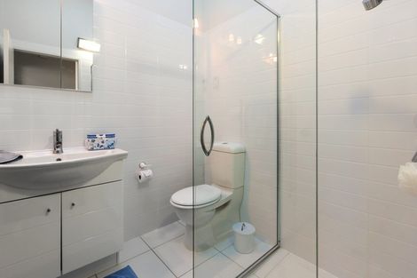 Photo of property in 101-u2 Mana Esplanade, Paremata, Porirua, 5026