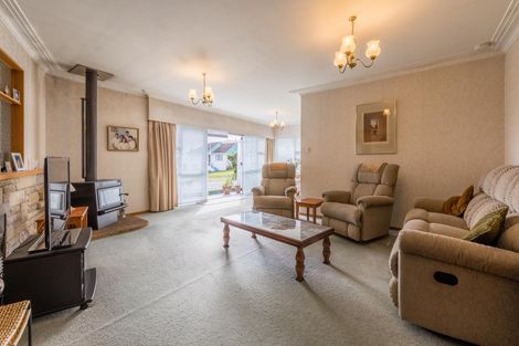 Photo of property in 151 Rosier Road, Glen Eden, Auckland, 0602