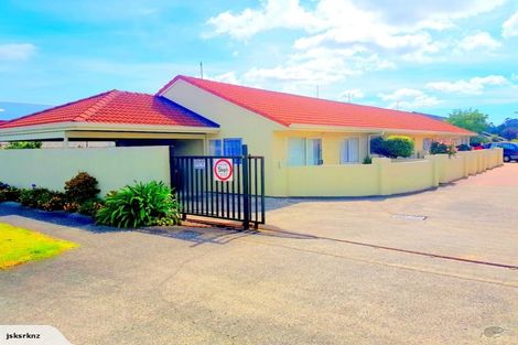 Photo of property in 6unit Gibson Street, Fenton Park, Rotorua, 3010