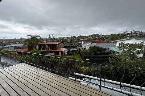 Photo of property in 2/13 Noumea Place, Mairangi Bay, Auckland, 0630