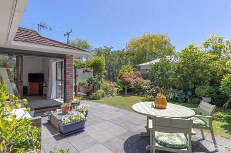 Photo of property in 2b Terminus Street, Silverstream, Upper Hutt, 5019