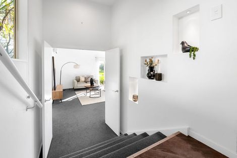 Photo of property in 10 Strata View, Western Heights, Hamilton, 3200