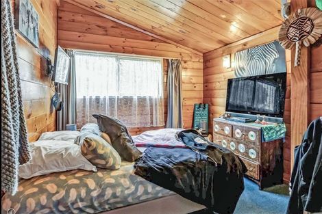 Photo of property in 219 South Road, Hawera, 4610