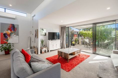 Photo of property in 83 Coast Boulevard, Papamoa Beach, Papamoa, 3118