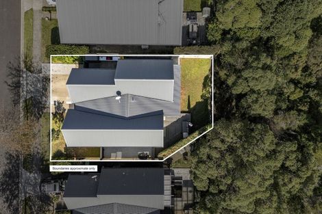 Photo of property in 39 Cape Cod Drive, Gulf Harbour, Whangaparaoa, 0930