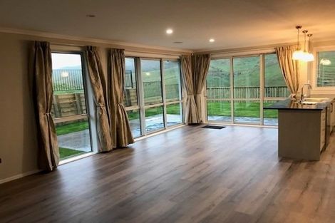 Photo of property in 102 Melksham Drive, Churton Park, Wellington, 6037