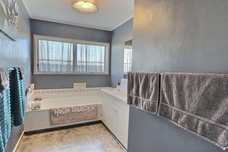 Photo of property in 19 Kirkcaldy Crescent, Flaxmere, Hastings, 4120