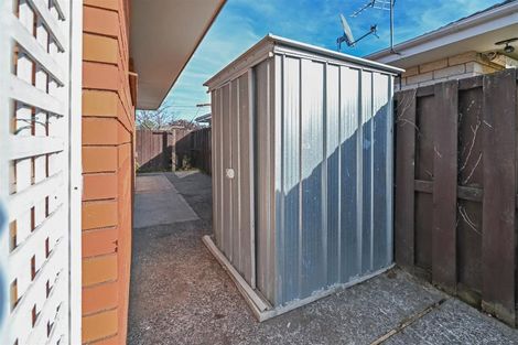 Photo of property in 22 Lake Terrace Road, Burwood, Christchurch, 8061