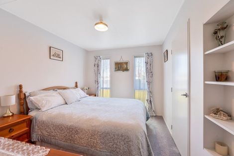 Photo of property in 22 Glamorgan Avenue, Tamatea, Napier, 4112